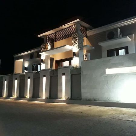 Imperial Villa Syariah ยอกยาการ์ตา ภายนอก รูปภาพ