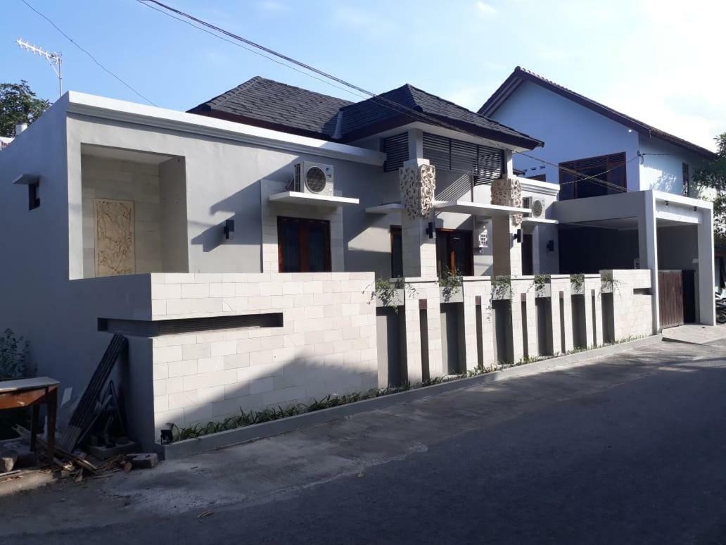 Imperial Villa Syariah ยอกยาการ์ตา ภายนอก รูปภาพ