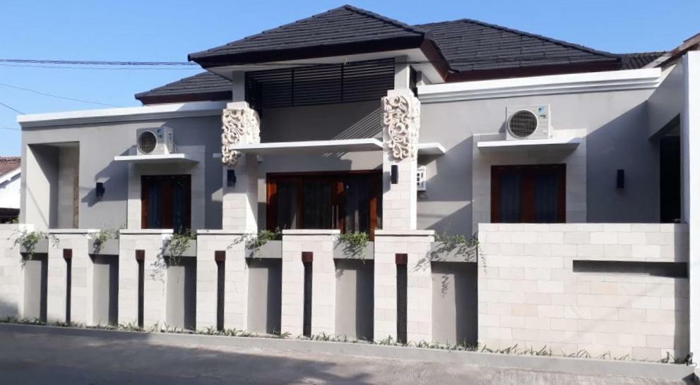 Imperial Villa Syariah ยอกยาการ์ตา ภายนอก รูปภาพ